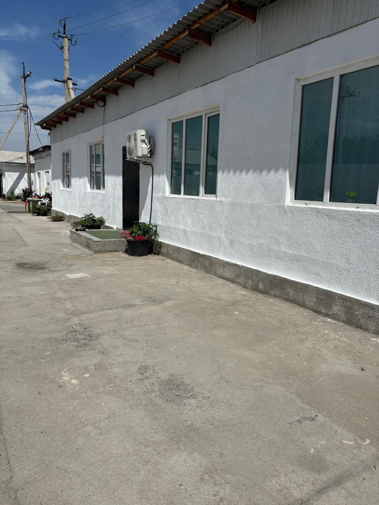 Tokmok Hostel,Halal Хостел,Халал מראה חיצוני תמונה