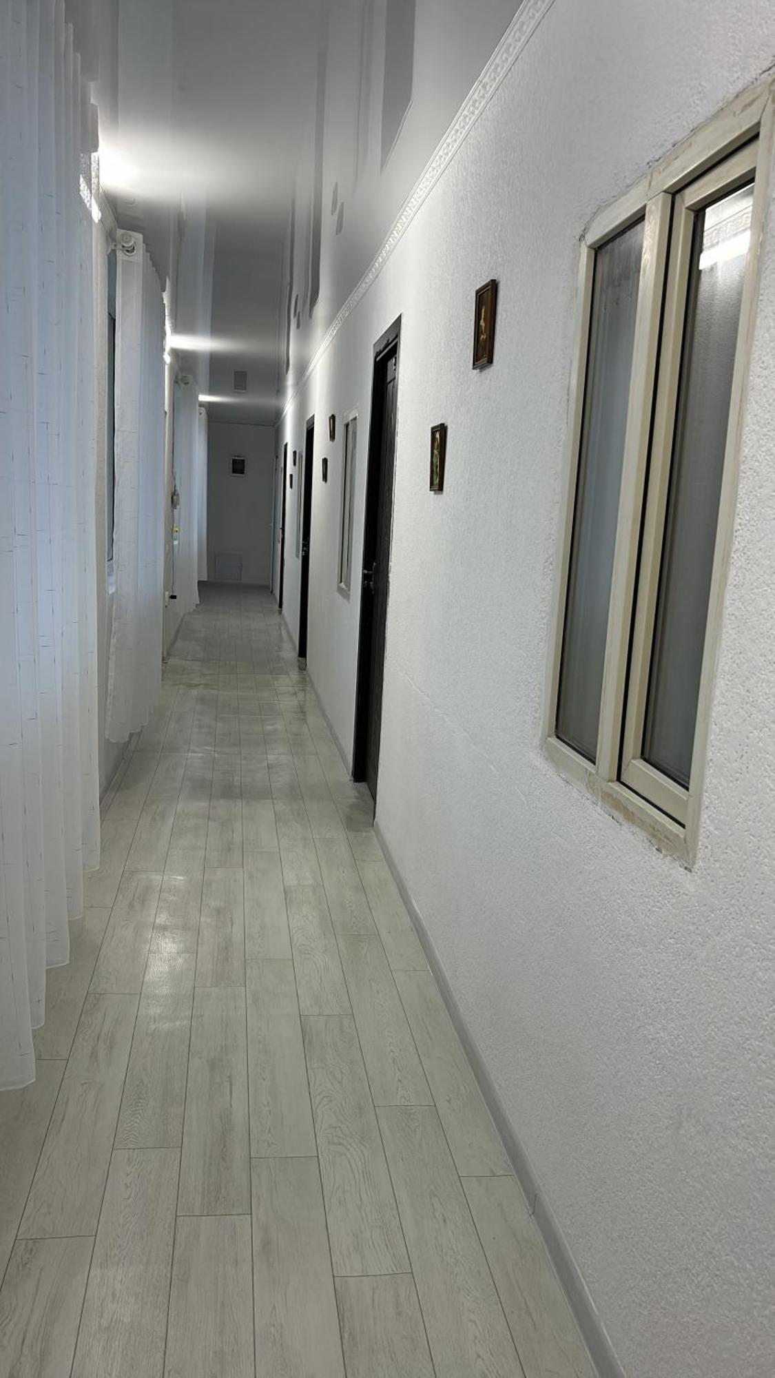Tokmok Hostel,Halal Хостел,Халал מראה חיצוני תמונה